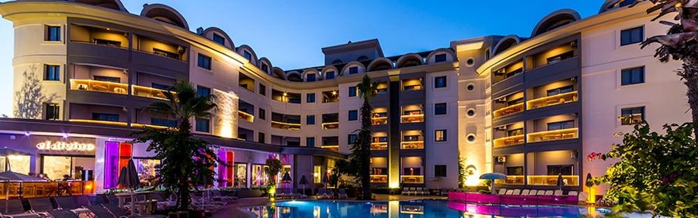 Costa Mare Suites Marmaris Bagian luar foto